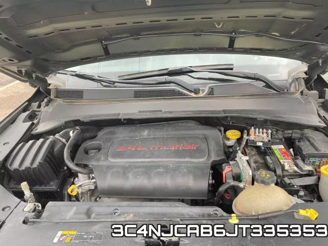 3C4NJCAB6JT335353 фото 8
