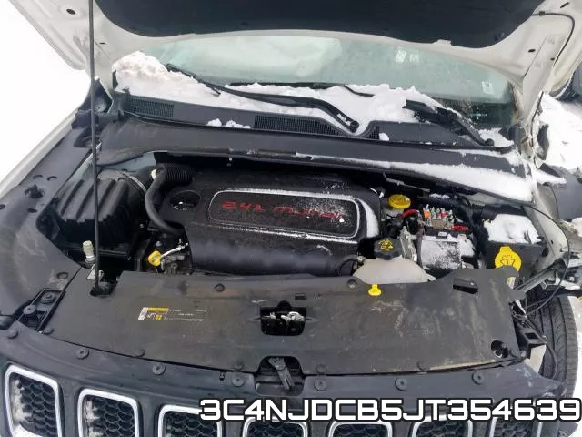 3C4NJDCB5JT354639 фото 8
