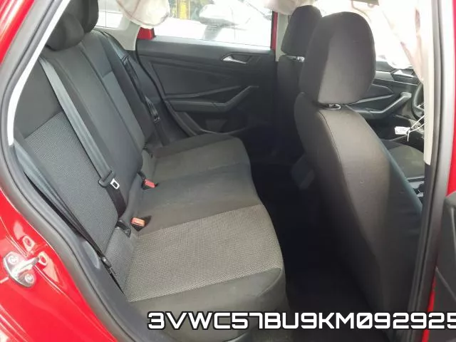 3VWC57BU9KM092925 фото 7