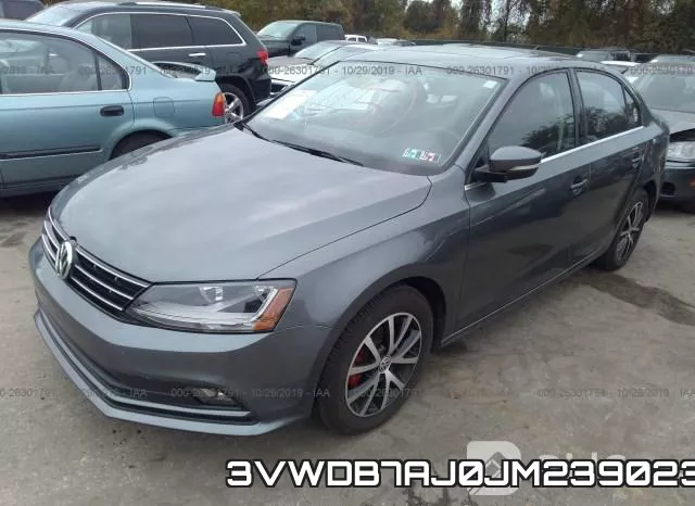3VWDB7AJ0JM239023 фото 3