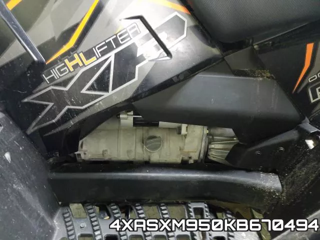 4XASXM950KB670494 фото 2