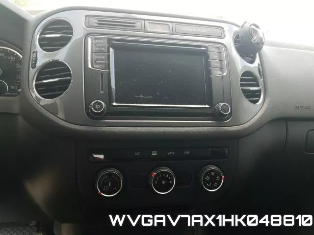 WVGAV7AX1HK048810 фото 10