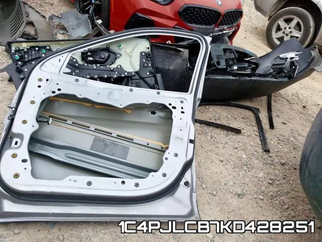 1C4PJLCB7KD428251 фото 10
