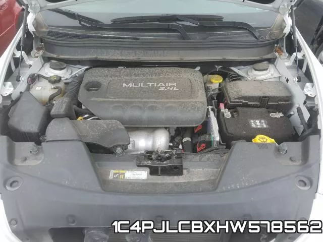 1C4PJLCBXHW578562 фото 8