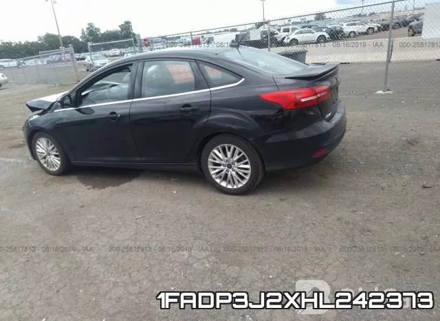 1FADP3J2XHL242373 фото 4