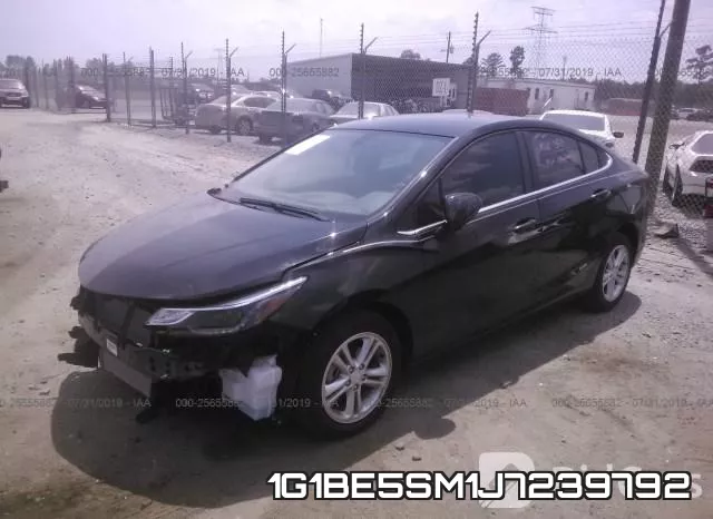 1G1BE5SM1J7239792 фото 3