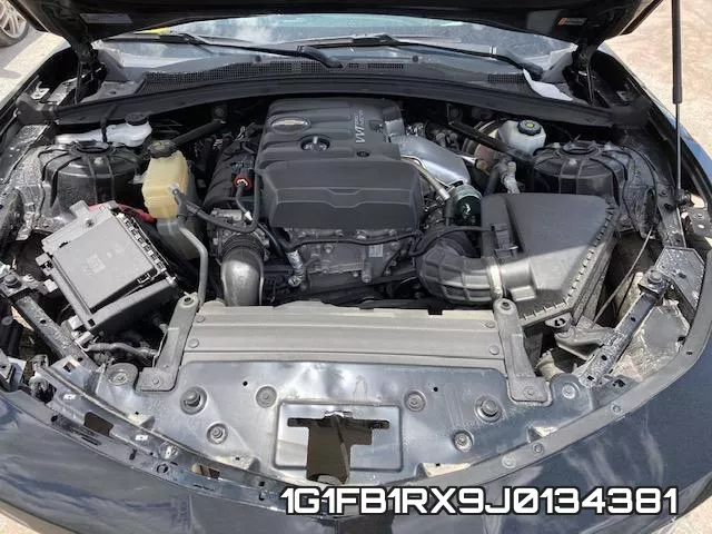 1G1FB1RX9J0134381 фото 8