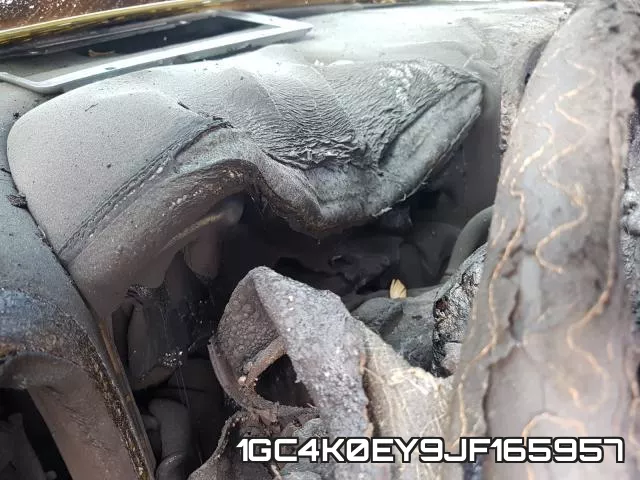1GC4K0EY9JF165957 фото 9
