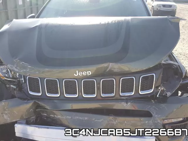 3C4NJCAB5JT226687 фото 8