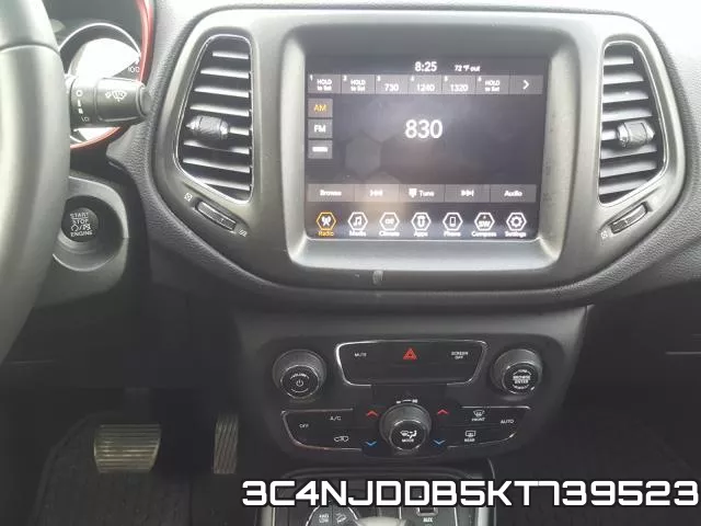 3C4NJDDB5KT739523 фото 10