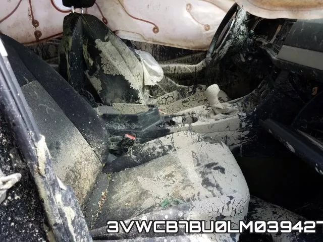 3VWCB7BU0LM039427 фото 6