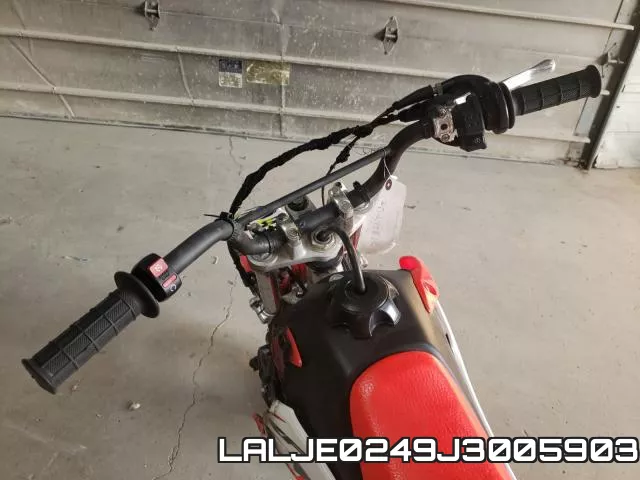 LALJE0249J3005903 фото 6
