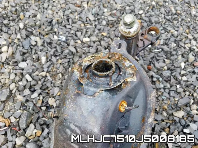 MLHJC7510J5008185 фото 9