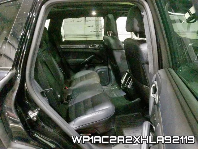 WP1AC2A2XHLA92119 фото 7