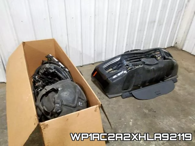WP1AC2A2XHLA92119 фото 10