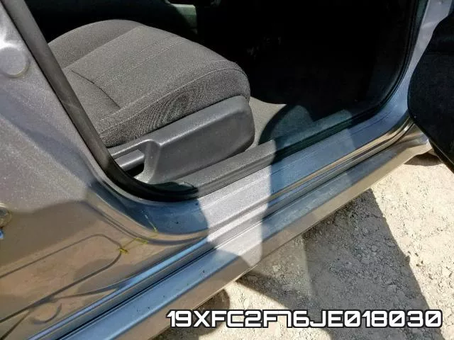 19XFC2F76JE018030 фото 10