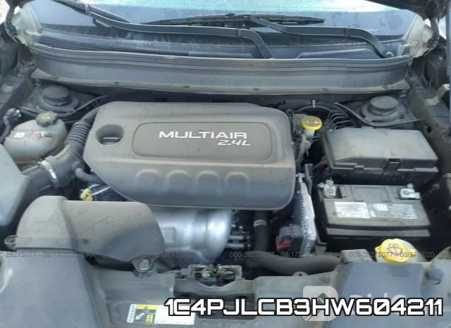 1C4PJLCB3HW604211 фото 2