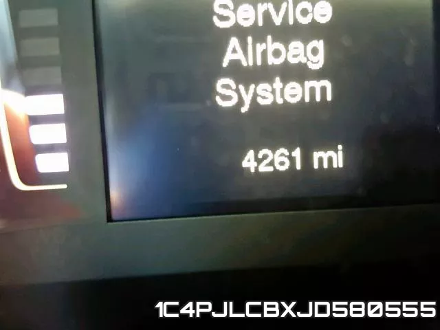 1C4PJLCBXJD580555 фото 9