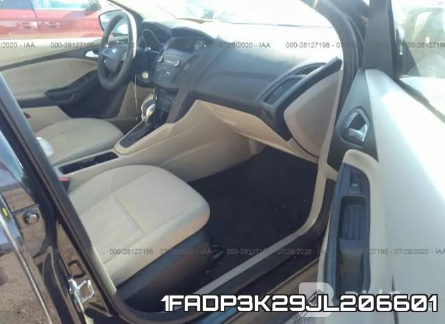 1FADP3K29JL206601 фото 6