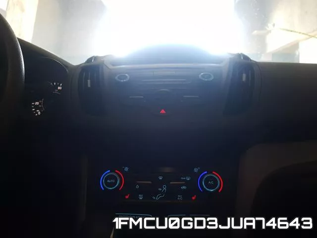 1FMCU0GD3JUA74643 фото 10