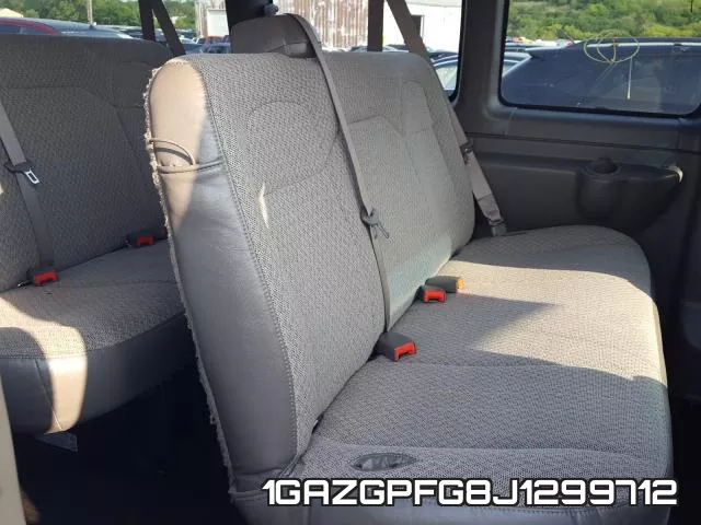 1GAZGPFG8J1299712 фото 7