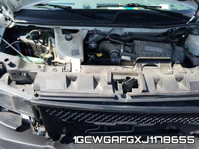 1GCWGAFGXJ1178655 фото 8