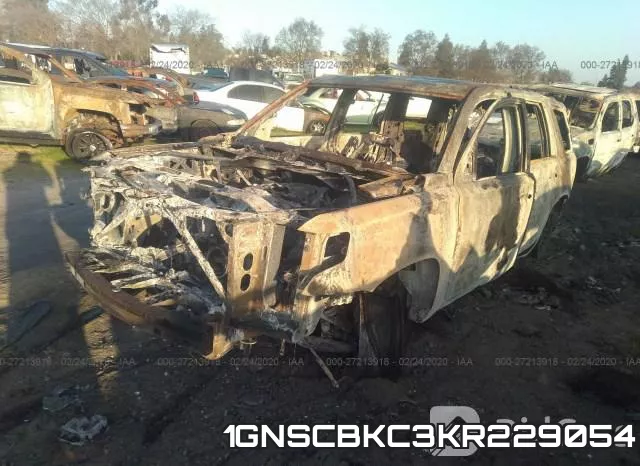 1GNSCBKC3KR229054 фото 3
