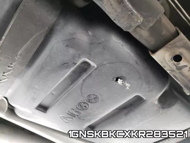 1GNSKBKCXKR283521 фото 10