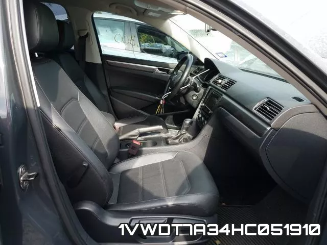 1VWDT7A34HC051910 фото 6