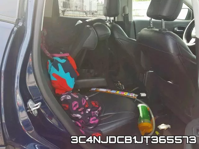 3C4NJDCB1JT365573 фото 7