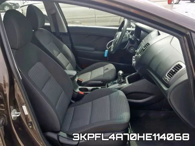 3KPFL4A70HE114068 фото 6