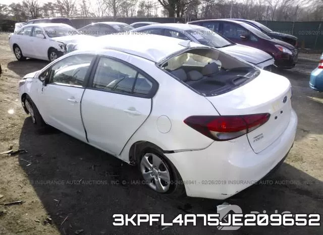 3KPFL4A75JE209652 фото 4
