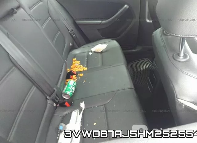 3VWDB7AJ5HM252554 фото 9