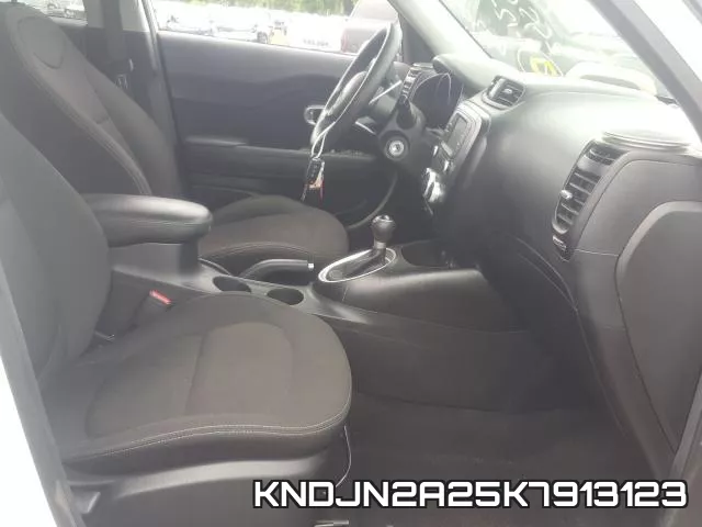 KNDJN2A25K7913123 фото 6