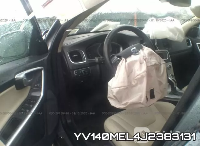 YV140MEL4J2383131 фото 6
