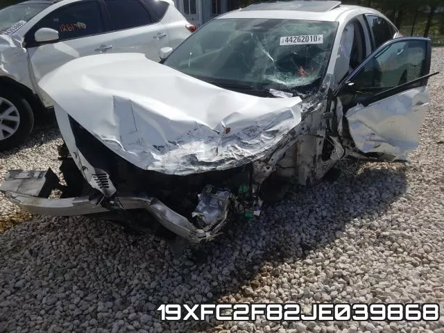 19XFC2F82JE039868 фото 3