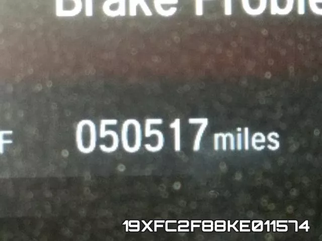 19XFC2F88KE011574 фото 9