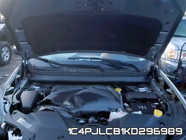 1C4PJLCB1KD296989 фото 8