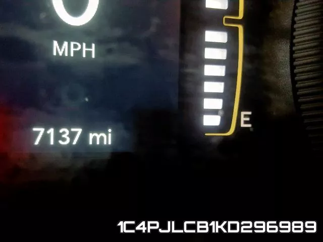 1C4PJLCB1KD296989 фото 9