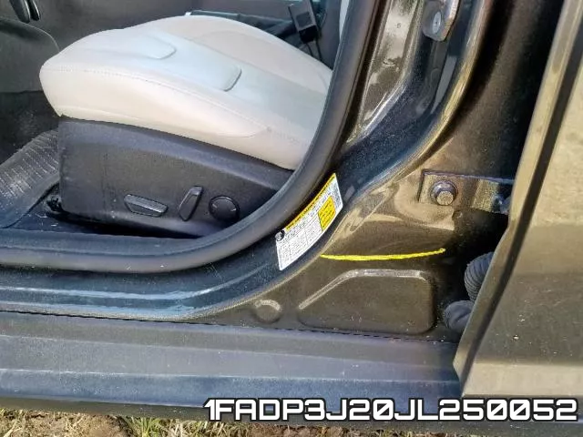 1FADP3J20JL250052 фото 10