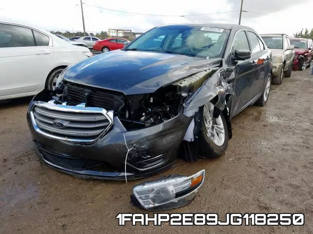 1FAHP2E89JG118250 фото 3