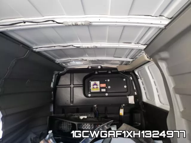 1GCWGAF1XH1324977 фото 10