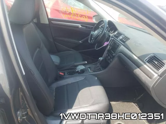 1VWDT7A38HC012351 фото 6