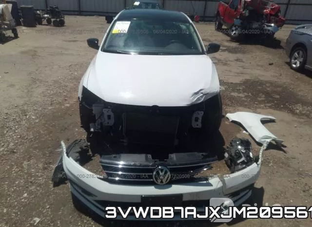 3VWDB7AJXJM209561 фото 7