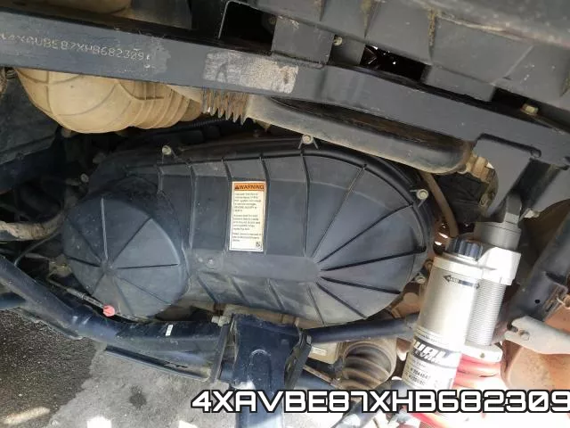 4XAVBE87XHB682309 фото 2