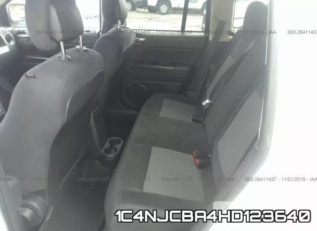 1C4NJCBA4HD123640 фото 9