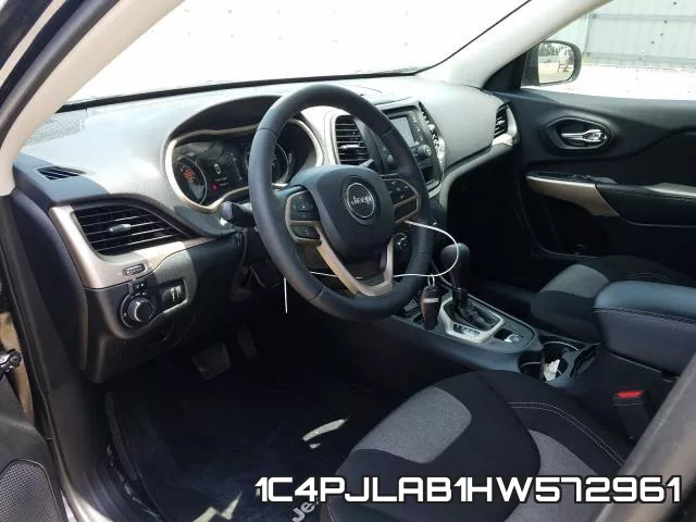 1C4PJLAB1HW572961 фото 10