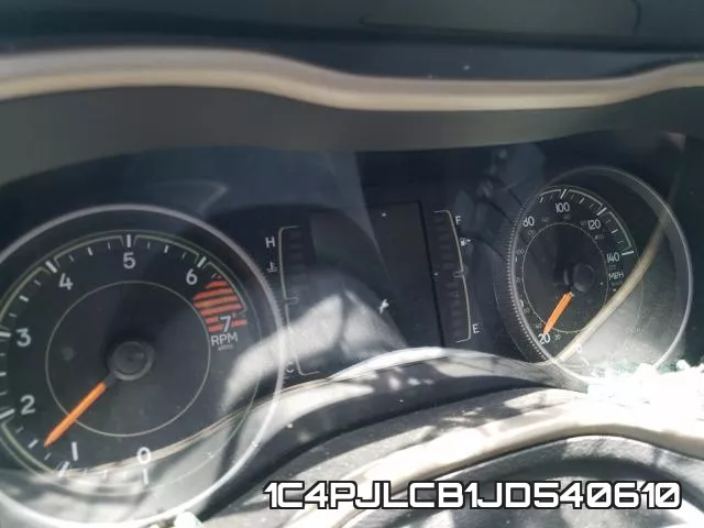 1C4PJLCB1JD540610 фото 9