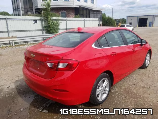 1G1BE5SM9J7164257 фото 5