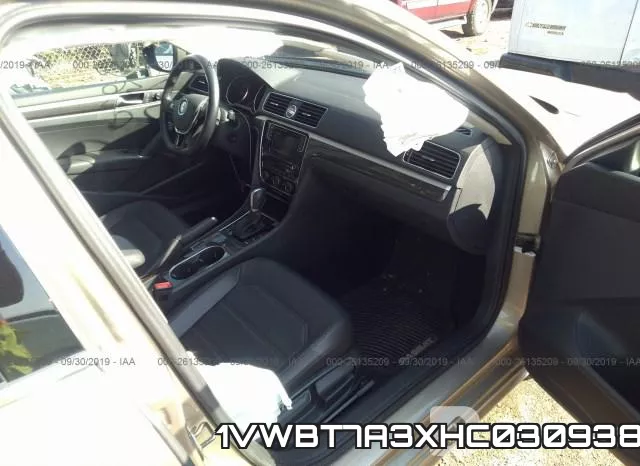 1VWBT7A3XHC030938 фото 6